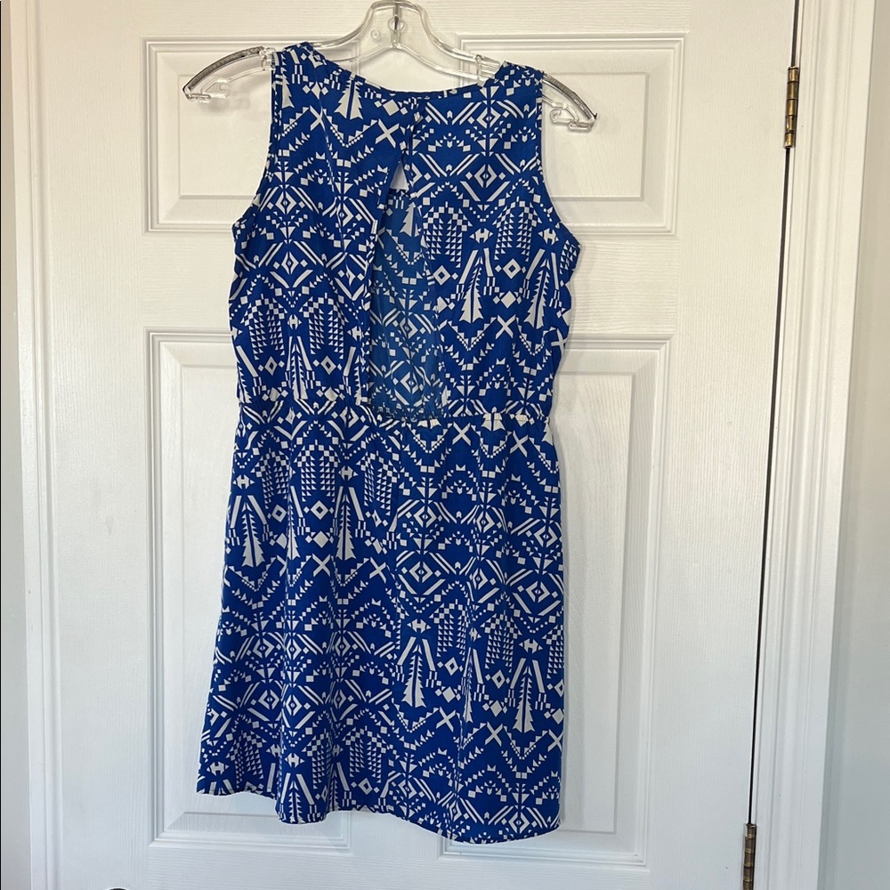 🌷6/$20🌷 Costa Blanca Azure and Ivory Patterned Dress - Picture 3 of 3